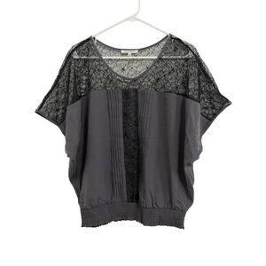 Black Rainn Women’s Size L Black Gray Pleated Lace Accents Elastic Waist Blouse